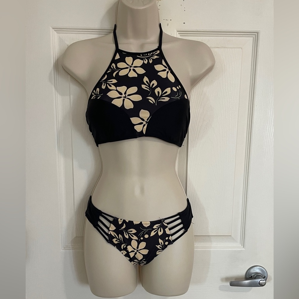 Black and Tan bikini